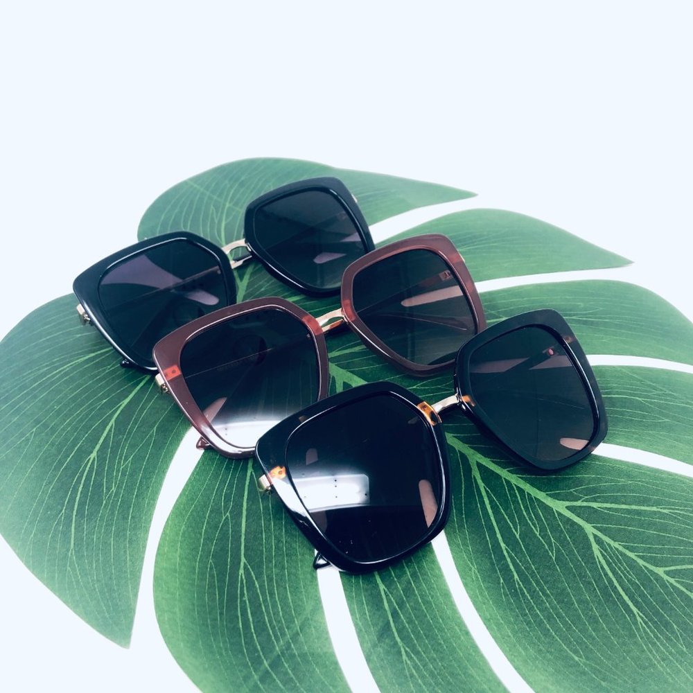 Cat Eye Chunky Fashion Sunglasses Vintage Sunnies